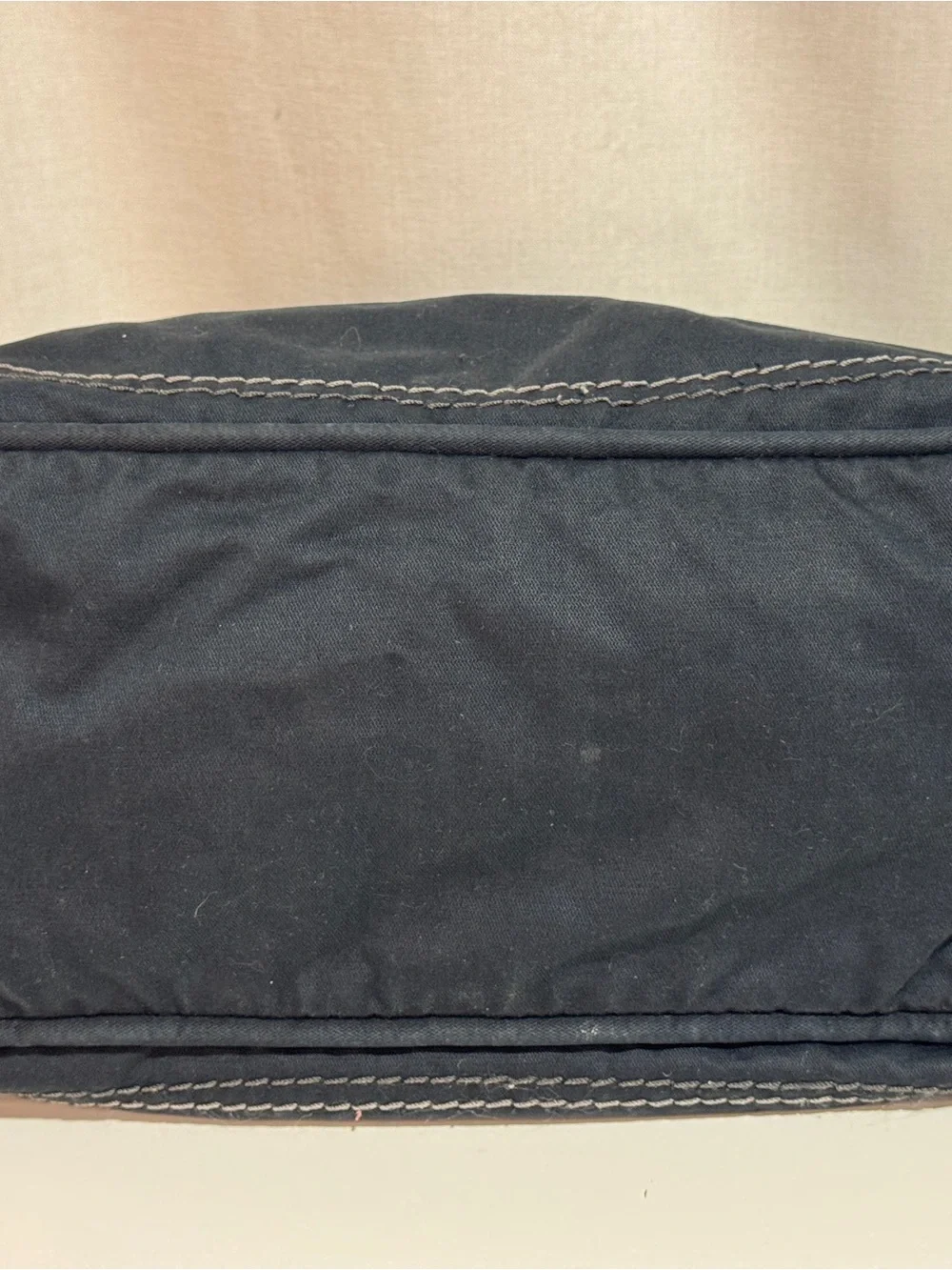 Back to School GAP Black Canvas Hobo Shoulder Bag w/ Gold Zipper, Leather accent